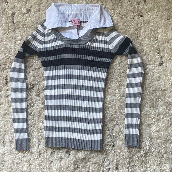 Stylish Striped Sweater for Kids - Picture 1 of 4